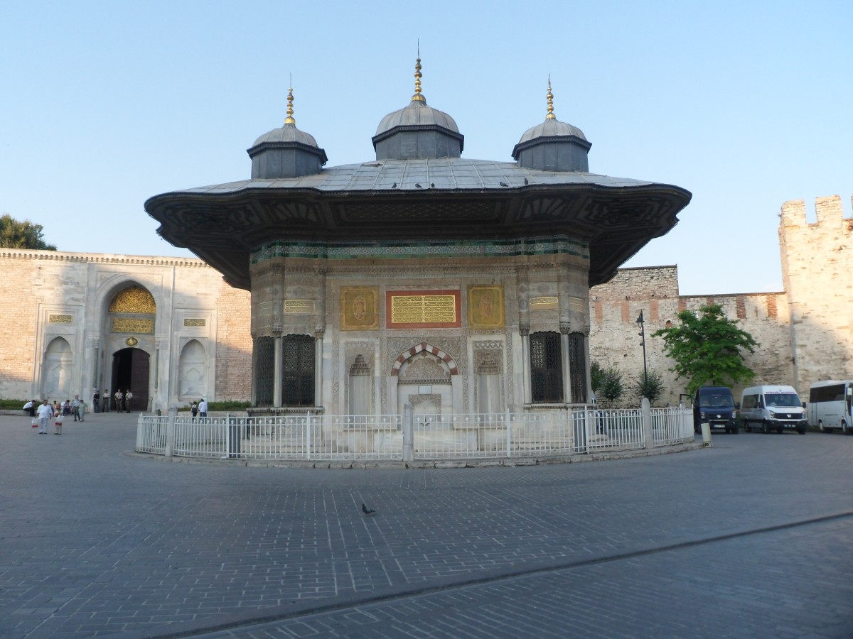 Cistern in Front of Topkapi Palace